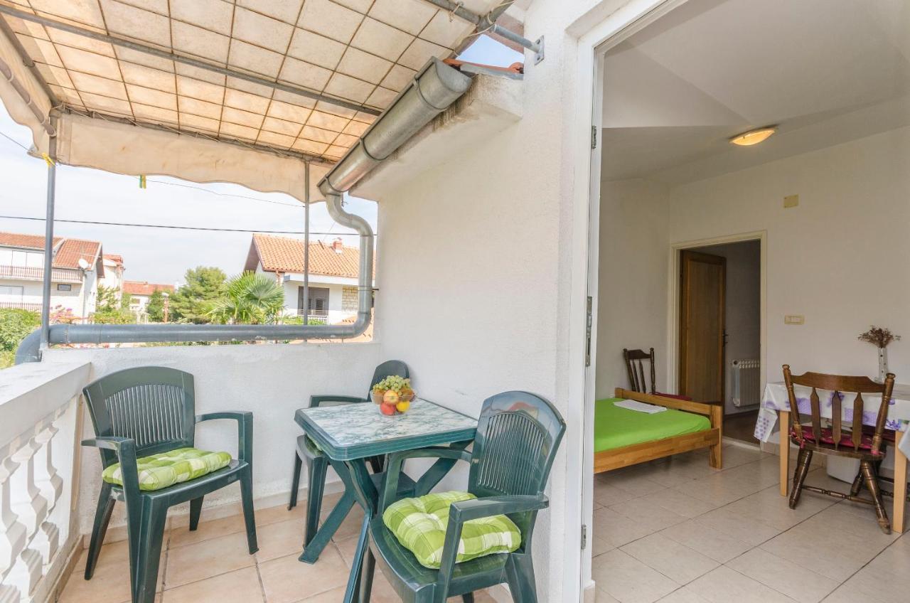 Apartments Mira I Vodice Exterior foto